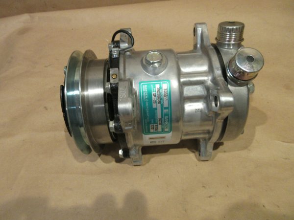 Ferrari 208 288 308 328 F40 New AC Compressor Sanden OEM  P/N 121966